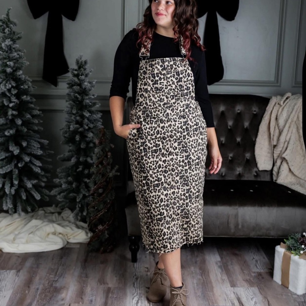 Leopard Print Overall Dress